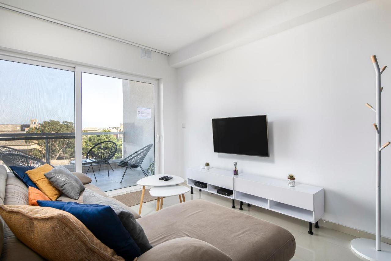 Spacious, Modern & Cosy 2 Bedroom 2 Bathroom Apartment - St. Julians Saint Julian's 外观 照片
