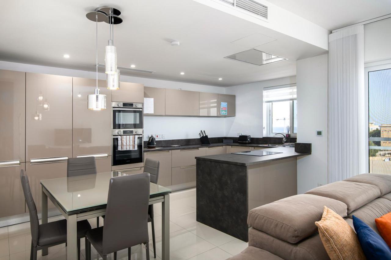 Spacious, Modern & Cosy 2 Bedroom 2 Bathroom Apartment - St. Julians Saint Julian's 外观 照片